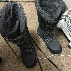Bear paw boots